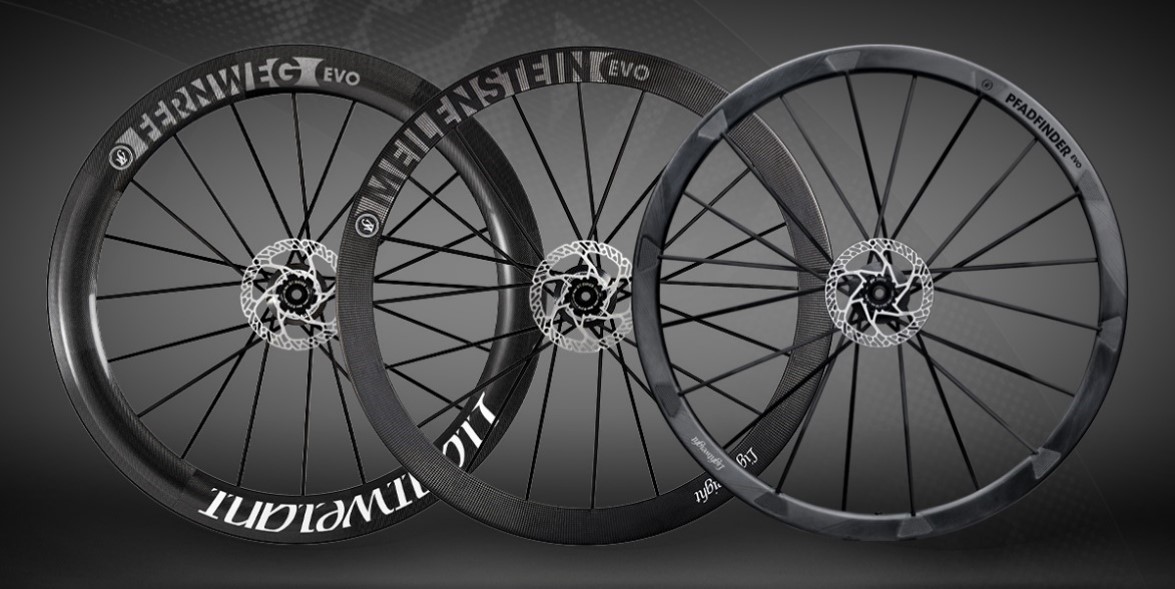 <h2 class="" style="text-align: center;"><font color="#ffffff"><span class="font-expandedBold uppercase">Lightweight</span></font></h2>